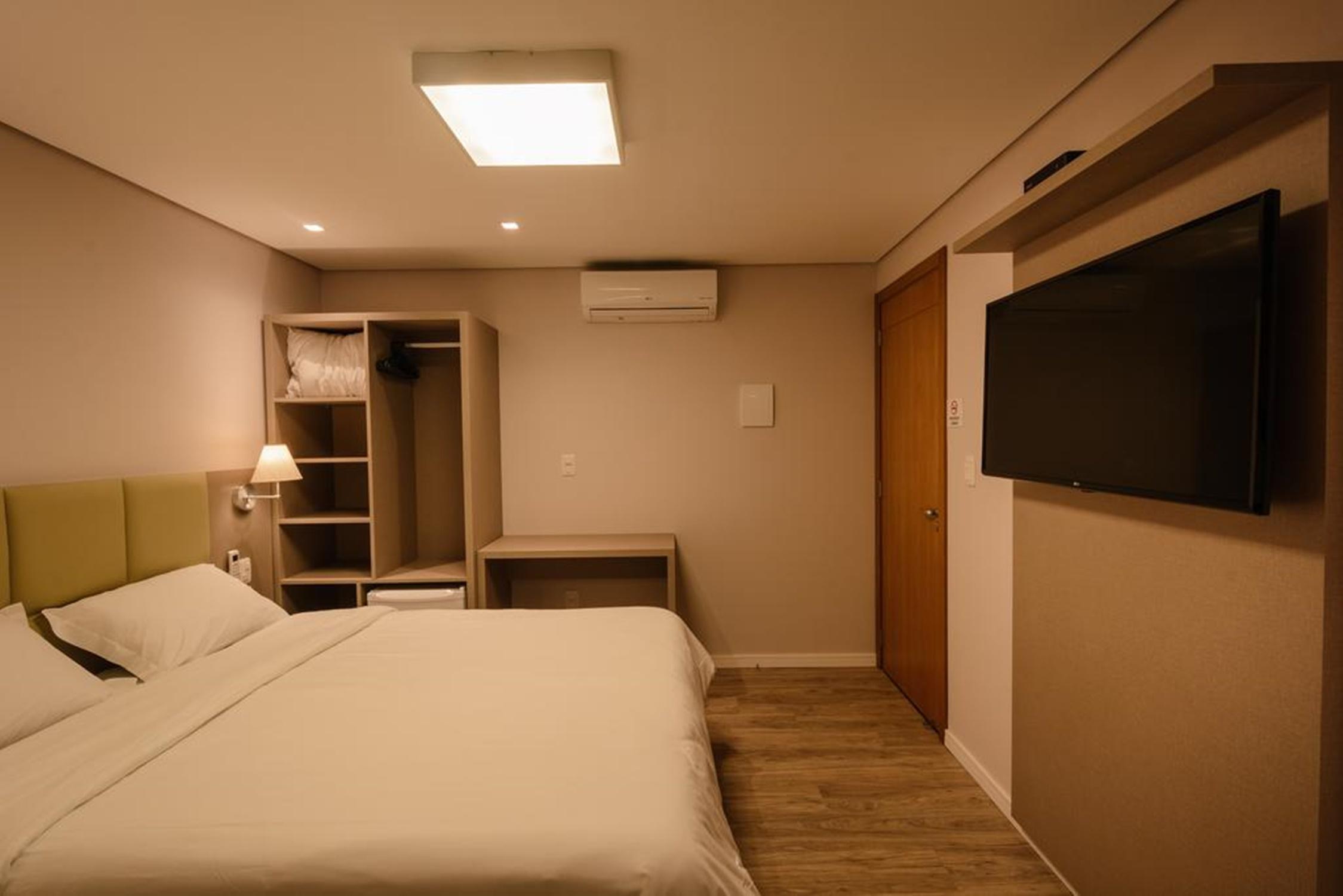 Alameda Felice Hotel Грамаду Екстериор снимка
