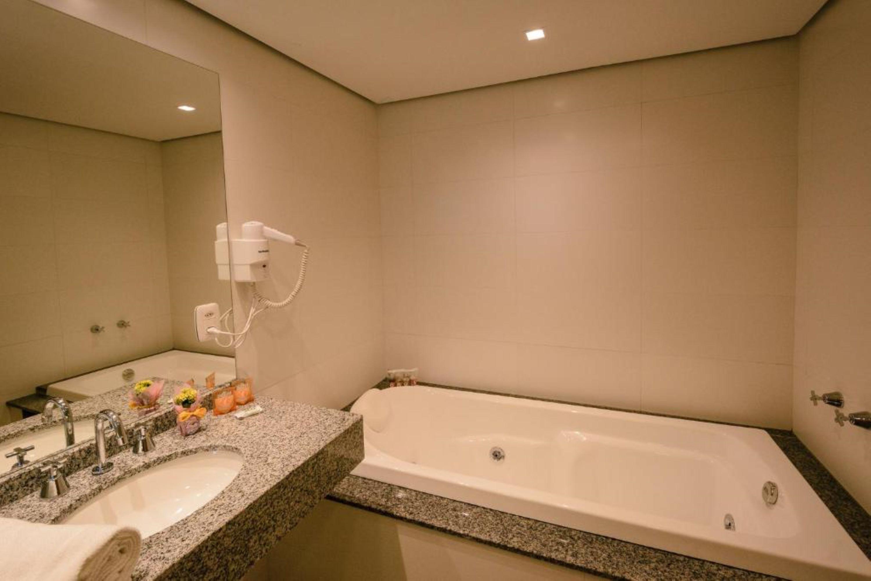 Alameda Felice Hotel Грамаду Екстериор снимка